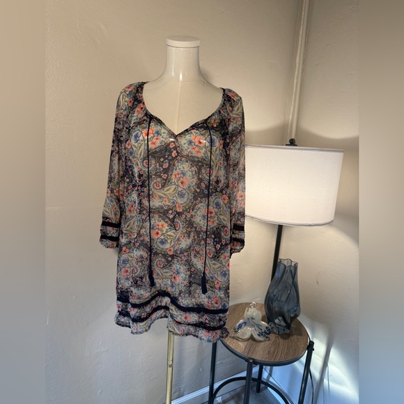 Jessica Simpson Maternity Floral navy, pink, purple  sheer top- Large - Picture 1 of 6